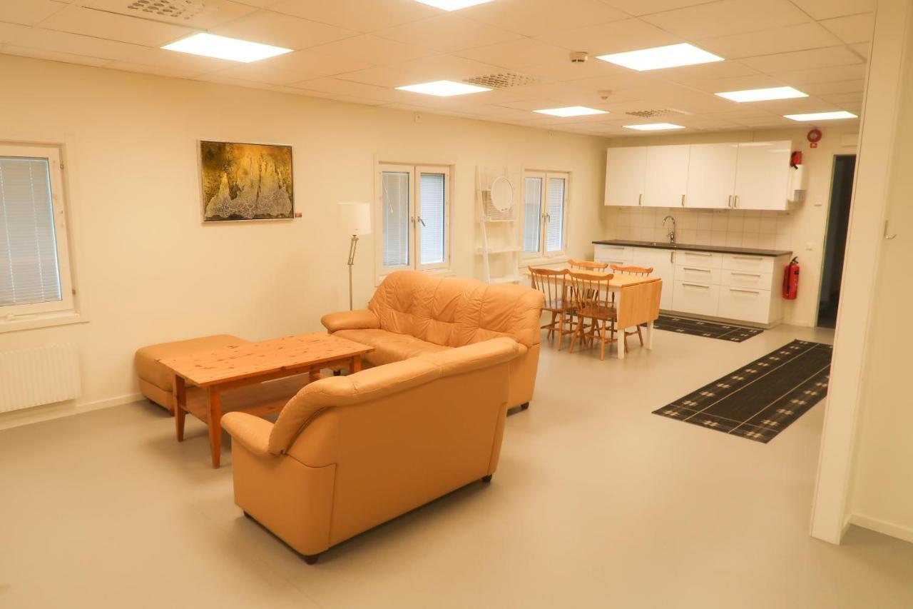 Skra Hostel - Bed & Business Alnon Ngoại thất bức ảnh