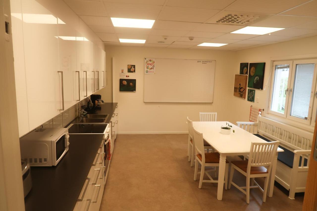 Skra Hostel - Bed & Business Alnon Ngoại thất bức ảnh