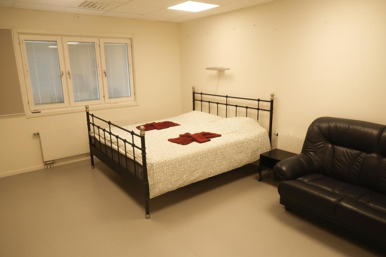 Skra Hostel - Bed & Business Alnon Ngoại thất bức ảnh